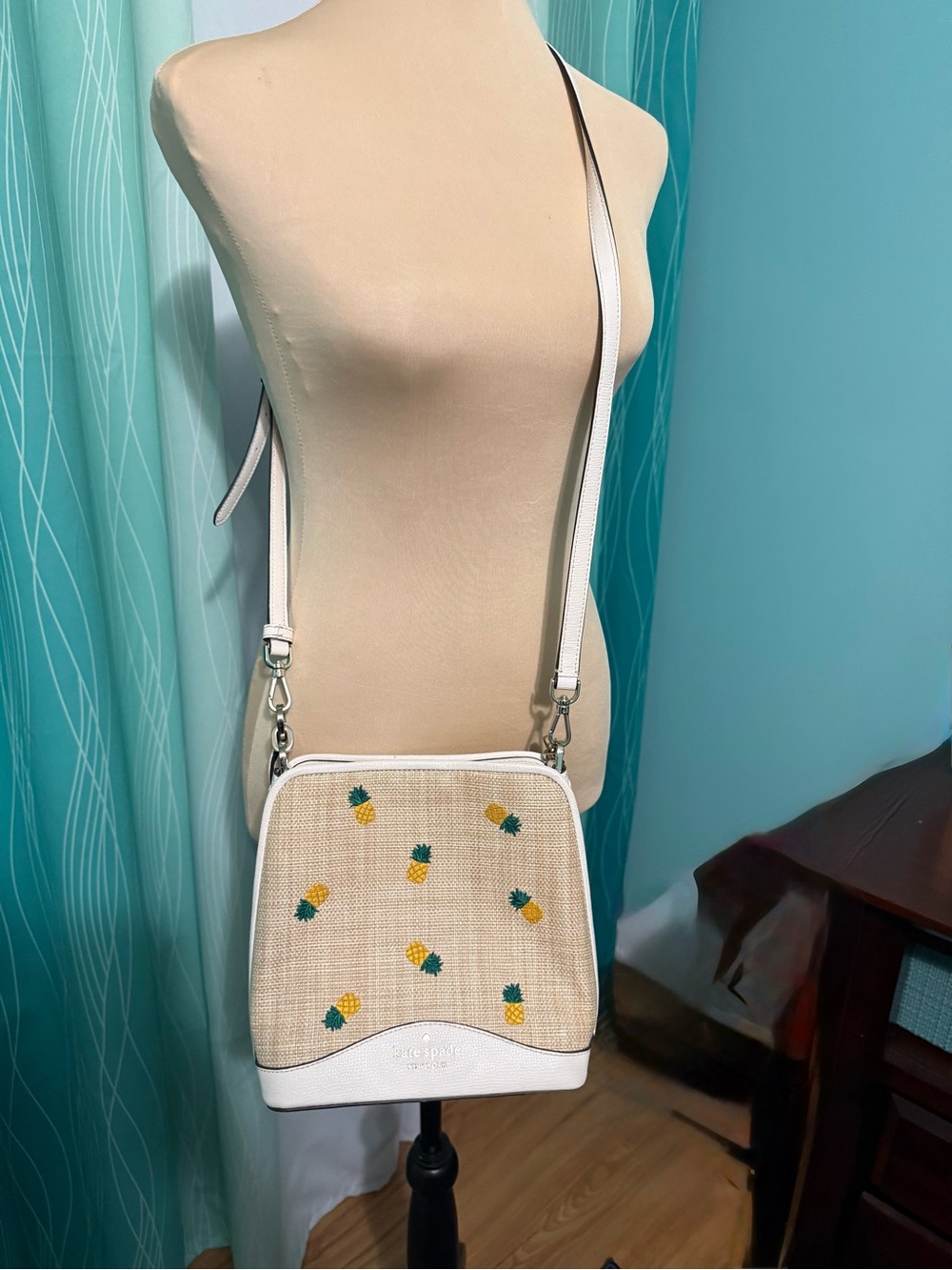 Kate Spade pineapple crossbody